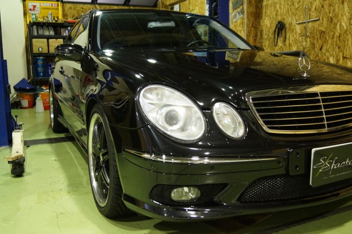 ベンツ　E55　ブレーキパッド・ローター交換